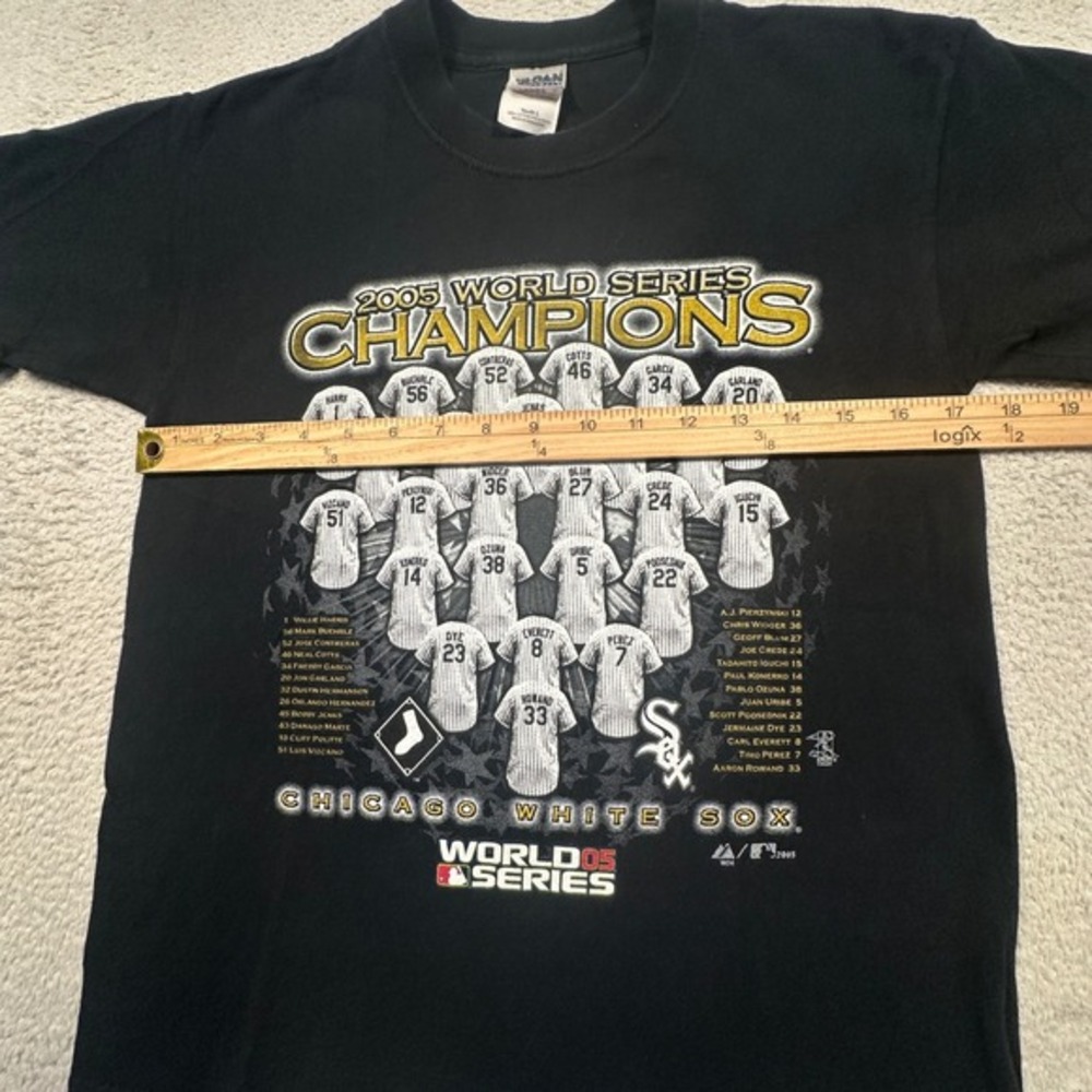 Vintage Y2K Gildan Chicago White Sox Tee Men Youth L 2005 World Series Champions - Picture 7 of 8
